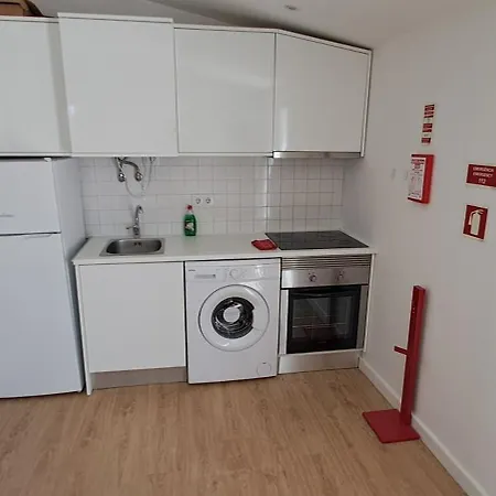 Serafina 3rd Floor 2br With Terrace * Lisbon