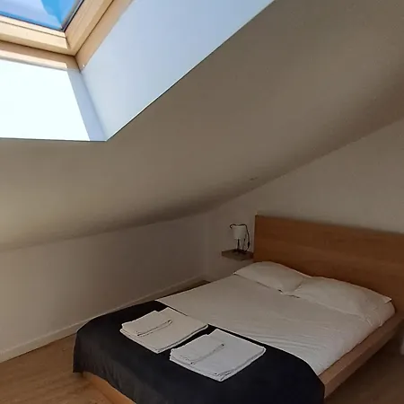 Serafina 3rd Floor 2br With Swimingpool And Terrace Appartement *